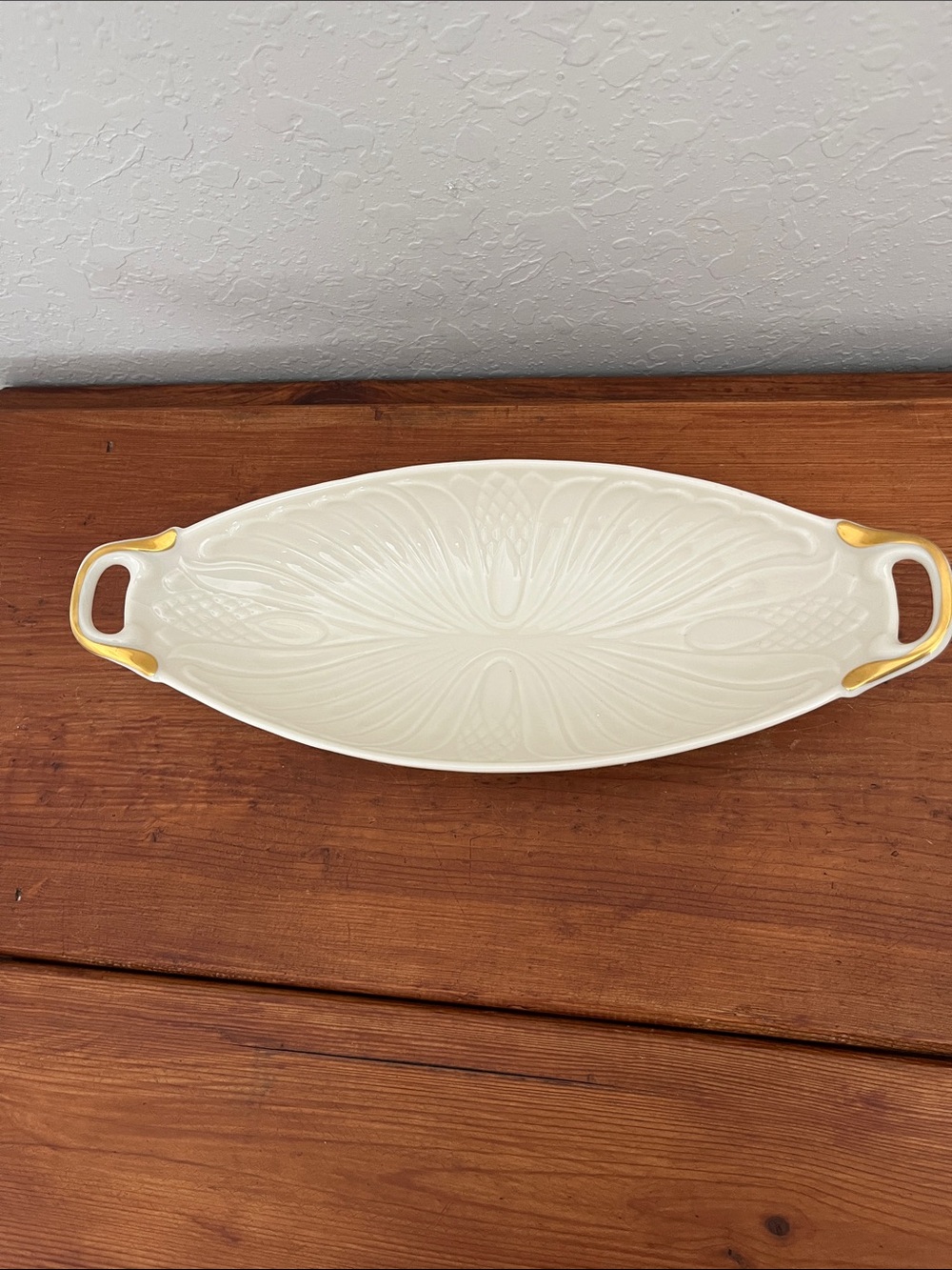 Lenox Monaco Made in USA Oval Serving Platter with Gold-Trim Handles
